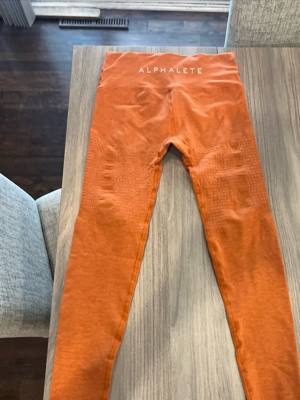 Alphalete Small Amplify Contour Leggings M Burnt Orange Womens